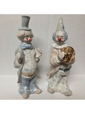 Vintage Set of 2 Duncan Royale Porcelain Theatre Performing Clowns